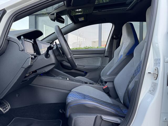 Volkswagen GOLF 8 R Performance 2.0 TSI 320pk 4Motion DSG / Aut. Akrapovic Nurburgring Modus Harman Kardon 56dkm!!