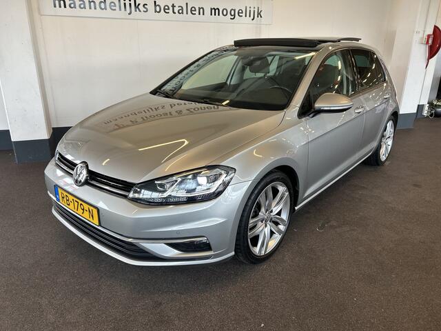 Volkswagen GOLF 1.5 TSI Highline Automaat | Panoramadak | Digital dashboard | Keyless | Adaptieve cruise control | Apple carplay | Climate control | Elek. inklapbare spiegels | Nederlands geleverd