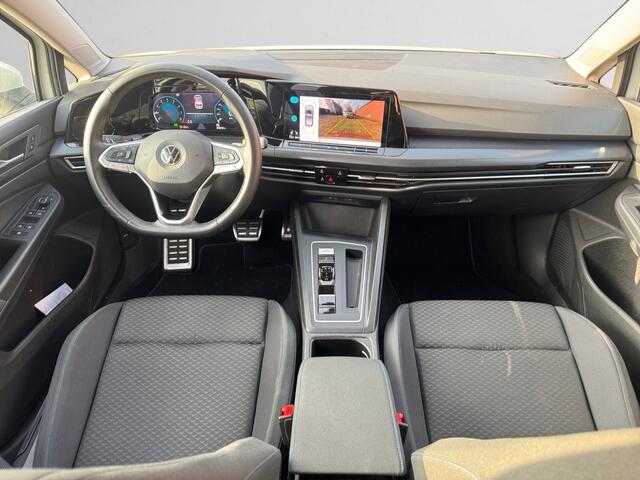 Volkswagen GOLF 1.0 eTSI Life Business Aut- Stuur/Stoelverwarming, Camera, Carplay, Android Auto, Sfeerverlichting, Ada Cruise