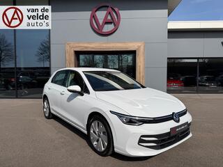 volkswagen-golf-1.5-ehybrid-204pk-s