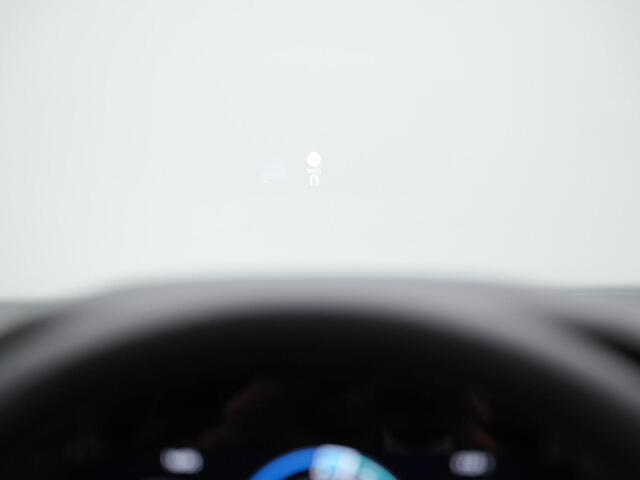 Volkswagen GOLF 1.5 eHybrid 272 pk DSG GTE | Panoramadak | 360 Camera | Head-up display | IQ Light | Stuur-/stoelverwarming