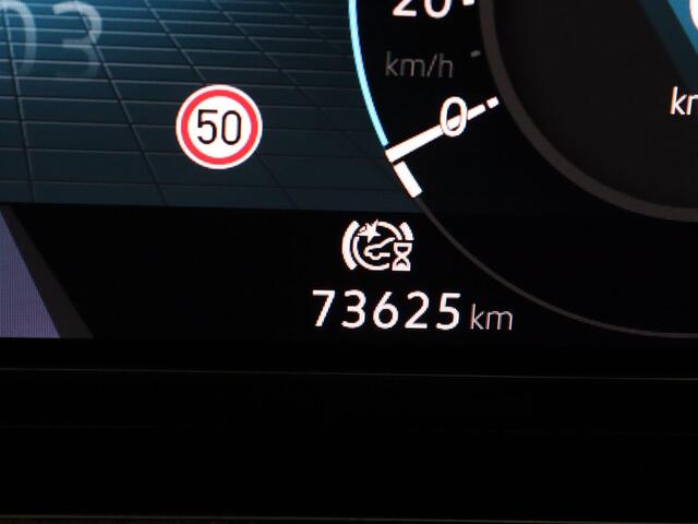 Volkswagen GOLF eTSI 110pk Life Business DSG Camera | Adapt. Cruise | Navi | Parkeersens. v+a | Stoelverw.