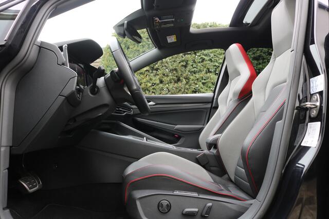 Volkswagen GOLF 2.0 TSI GTI Clubsport (Pano Sportleder/Memory/Ventilatie Carplay ACC Camera Sfeer IQ-Light 19InchLMV PrivacyGlass)