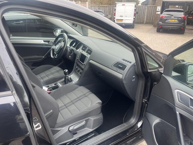 Volkswagen GOLF 1.0 TSI Connected Series CAMERA CARPLAY NAVI CRUISE