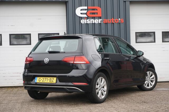 Volkswagen GOLF 1.0 TSI Automaat Comfortline | CAMERA | STOELVERWARMING | NAVI/CARPLAY | ECC |