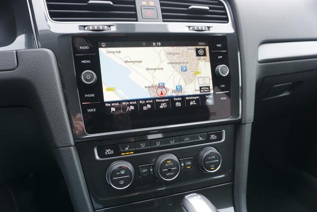 Volkswagen GOLF 1.0 TSI Automaat Comfortline | CAMERA | STOELVERWARMING | NAVI/CARPLAY | ECC |