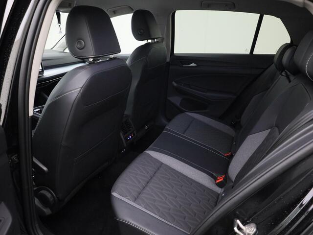 Volkswagen GOLF 1.5eTSI/150PK Goal DSG · Navigatie · Camera + Parkeersensoren · Apple/Android · Garantie t/m 20-03-2027