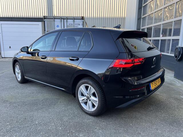 Volkswagen GOLF 1.5 TSI Life Edition Business Camera Stoelverwarming Digitaal Cockpit