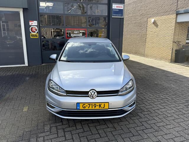 Volkswagen GOLF 1.0 TSI Comfortline Business Airco clima/ Navigatie/ Cruise/ Apple carplay/ PDC/ LMV