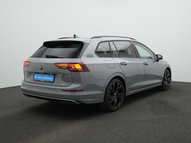 Volkswagen GOLF Variant 1.5 eTSI 150 pk DSG Life | Trekhaak | 360 camera | Stuur-/stoelverwarming | Adaptive Cruise | Navigatie