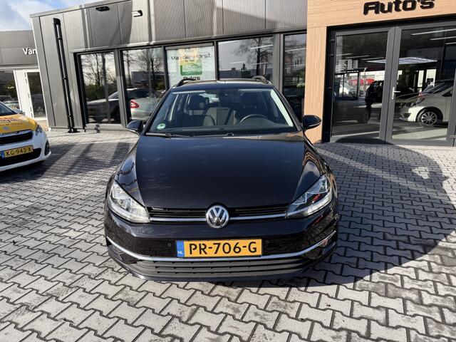 Volkswagen GOLF Variant 1.0 TSI Comfortline Trekhaak navigatie