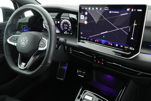 Volkswagen GOLF 1.5 eTSI 150pk DSG R-Line Edition Camera Panoramadak Keyless Virtual Cockpit Navigatie