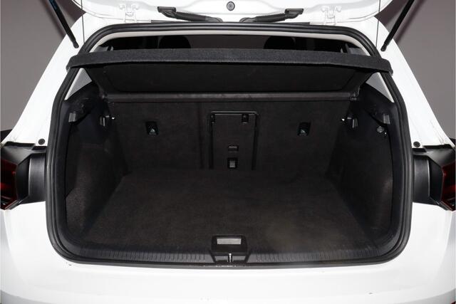 Volkswagen GOLF 1.0eTSI DSG Life Business FULL LED | APP CONNECT | ACC | BLINDSPOT | PDC V+A | LMV