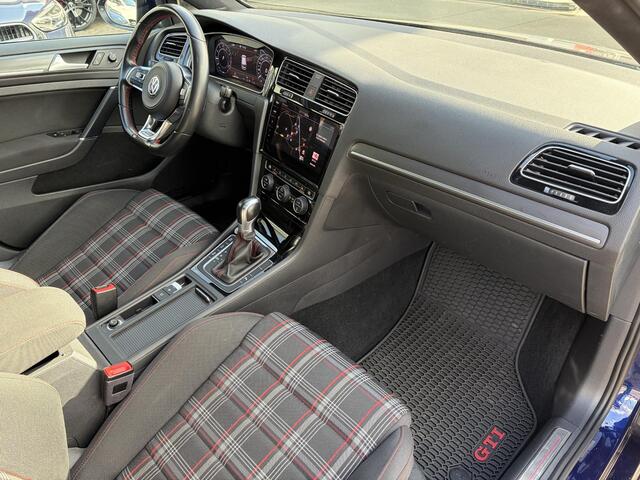 Volkswagen GOLF 2.0 TSI GTI Performance Pano Miltek Virtual Cam AC