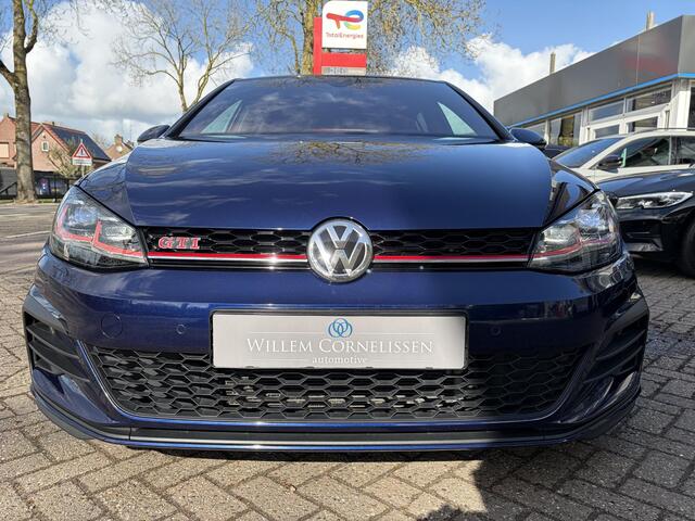 Volkswagen GOLF 2.0 TSI GTI Performance Pano Miltek Virtual Cam AC