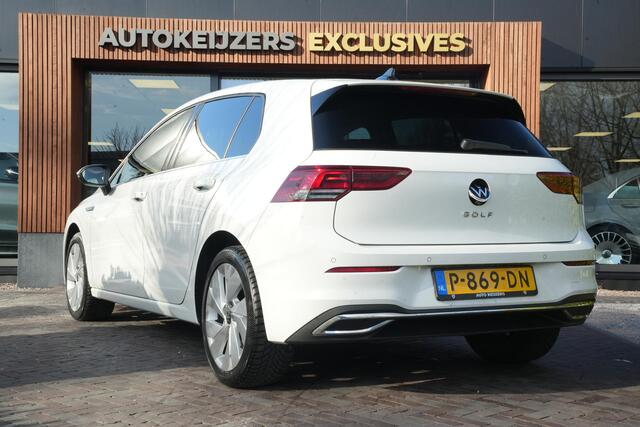 Volkswagen GOLF 1.5 TSI Style