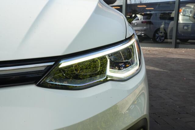 Volkswagen GOLF 1.5 TSI Style