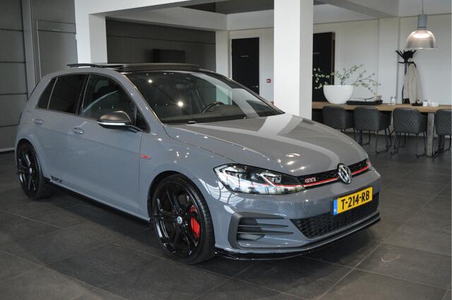 Volkswagen GOLF 2.0 TSI GTI TCR Akrapovic pano camera 19 inch 290 pk !!
