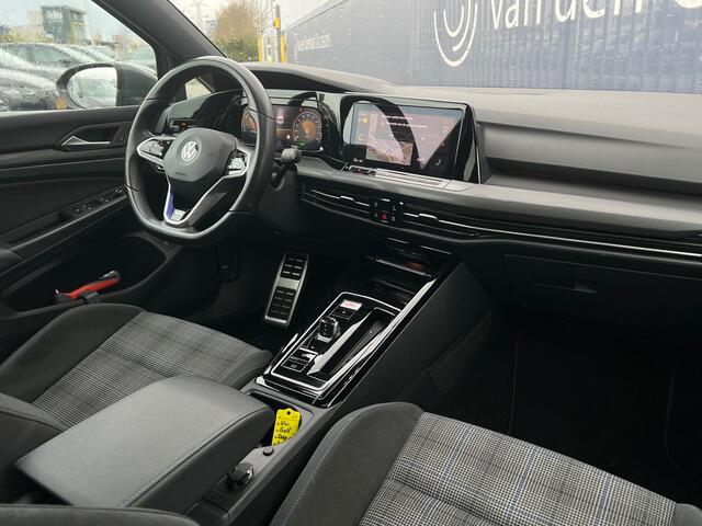 Volkswagen GOLF GTE 1.4 TSI DSG 245pk eHybrid Panoramadak Matrix