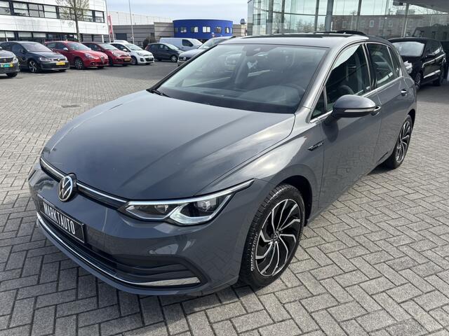 Volkswagen GOLF VIII 1.5 ACT Massage Carplay C Style