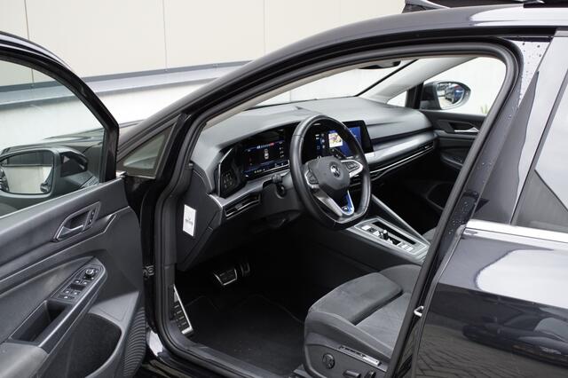 Volkswagen GOLF 1.5 eTSI R-Line | Pano | Memorie stoelen | 19 inch | Sfeer |