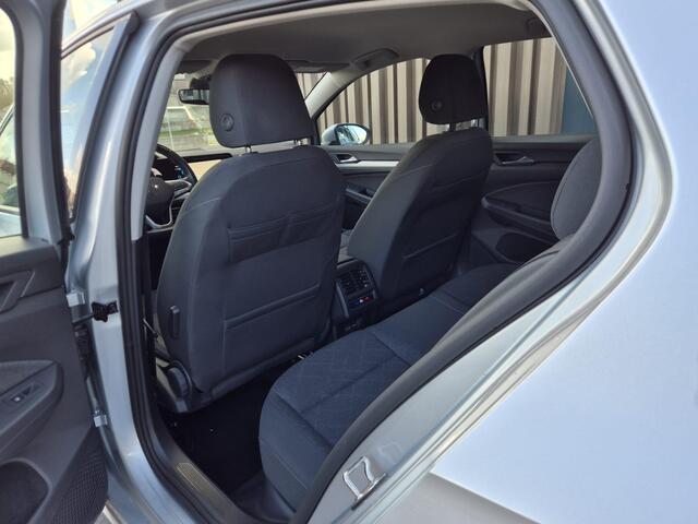 Volkswagen GOLF 1.5 TSI Life Business | BTW | Carplay | Trekhaak | Camera | Navi