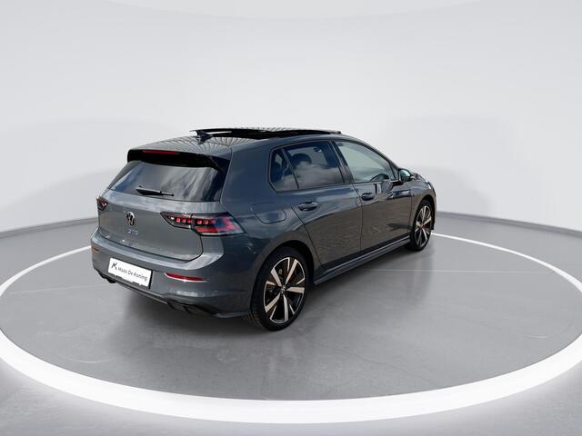 Volkswagen GOLF 1.5eHybrid 200kW/272PK GTE Black Style · Panoramadak · Apple/Android Car Play · Stoelverwarming · Alcantara/Stof · Garantie t/m 22-06-2030 of 100000km.