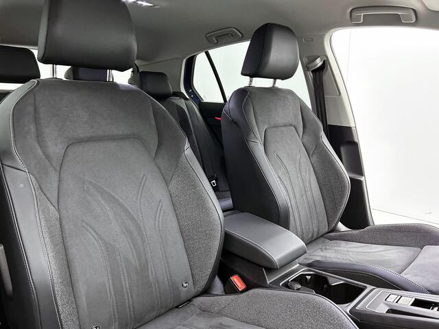 Volkswagen GOLF 1.5 eHybrid 204pk Life Edition DSG / Stoel+ Stuurverwarming / App connect / Camera