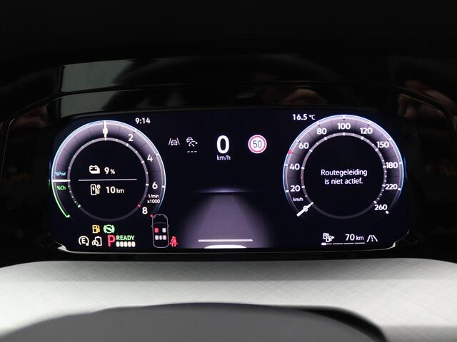 Volkswagen GOLF 1.5 eHybrid Life Edition 204PK DSG Trekhaak, Memorystoel, Ergo Active Stoelen, 17" LM Velgen, Keyless, Side Assist, Stoel-Stuurverwarming, Navi via Apple Carplay/Android Auto