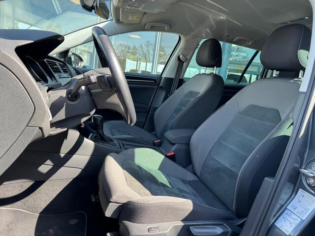 Volkswagen GOLF 1.5 TSI 150 pk DSG Highline - Navi - Apple/Android - trekhaak