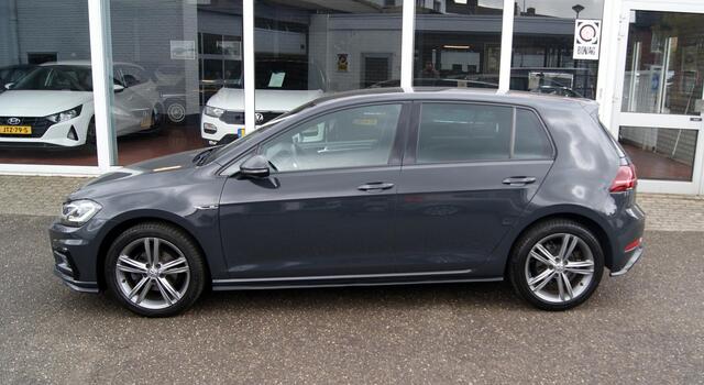 Volkswagen GOLF 1.0 TSI Highline Business R Clima,Pdc,R-Line,Dynaudio,Rijklaarprijs!!