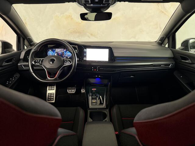 Volkswagen GOLF 2.0 TSI GTI Clubsport / Pano / Camera /