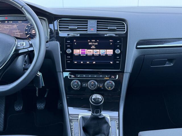 Volkswagen GOLF 1.0 TSI Highline R-line/Apple Carplay/17inch.