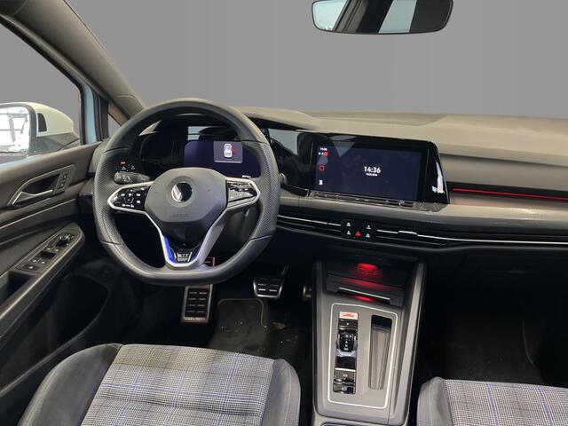 Volkswagen GOLF GTE 1.4 TSI eHybrid 245pk PHEV / Trekhaak / Head Up / Camera / Wordt Verwacht