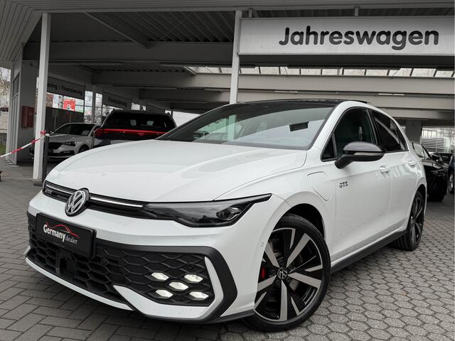 Volkswagen GOLF 1.5 eHybrid GTE 272PK Leder Pano Head-Up IQ-Light ACC 18-Inch VOL!