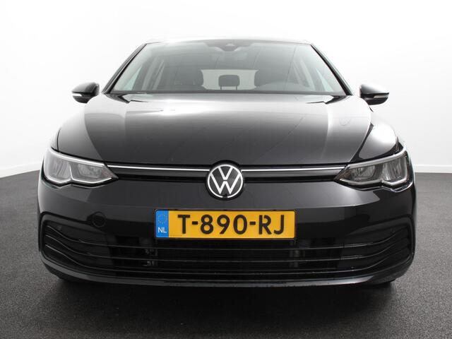 Volkswagen GOLF 1.5 eTSI DSG Active | Navigatie | Apple Carplay/Android Auto | Virtual Cockpit | Climate Control | Led | Dab | Camera | Adaptive Cruise Control | Extra Getint glas