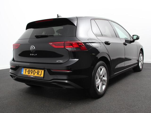 Volkswagen GOLF 1.5 eTSI DSG Active | Navigatie | Apple Carplay/Android Auto | Virtual Cockpit | Climate Control | Led | Dab | Camera | Adaptive Cruise Control | Extra Getint glas