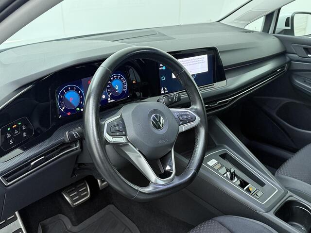 Volkswagen GOLF 1.0 eTSI Life Business | 110 PK | Automaat | Achteruitrijcamera | Adaptive cruise control | Apple Carplay/Android Auto |