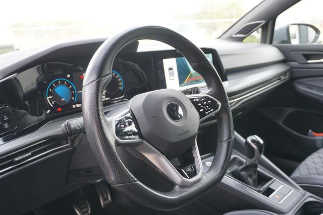 Volkswagen GOLF Variant 1.5 TSI R-Line | IQ LED | CAMERA | Harman/Kardon | ACC |