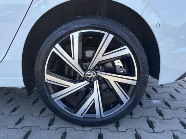 Volkswagen GOLF 1.4 TSI E-HYBRID STYLE PANO-DAK/CAMERA/ACC/STOEL+STUURVERW/MEM/LED