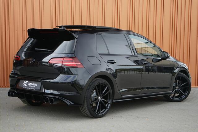 Volkswagen GOLF 1.5 TSI 3xR-line DSG 150PK Panodak Virtual DCC ACC Blind/Lane DAB Standkachel