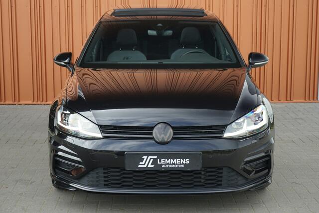 Volkswagen GOLF 1.5 TSI 3xR-line DSG 150PK Panodak Virtual DCC ACC Blind/Lane DAB Standkachel