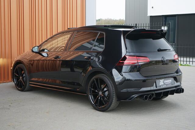 Volkswagen GOLF 1.5 TSI 3xR-line DSG 150PK Panodak Virtual DCC ACC Blind/Lane DAB Standkachel