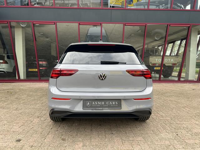 Volkswagen GOLF 1.5 TSI Life | ACC | PDC | IQ-light | Memory | Stoelverw./massage | Getint glas |