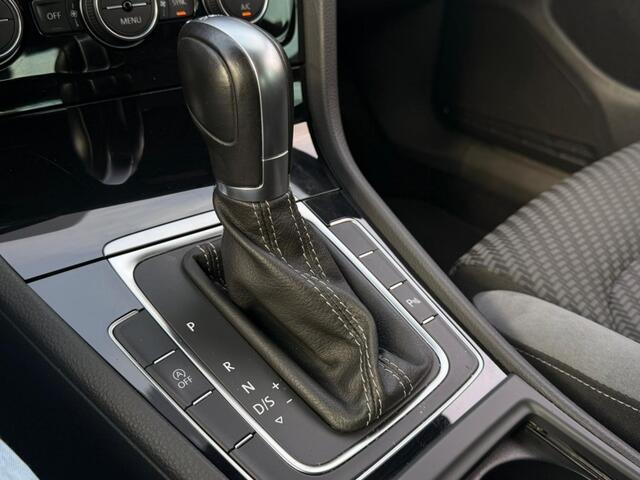 Volkswagen GOLF 1.5 TSI HIGHLINE BUSINESS R. AUT, ACC, STOELVW.