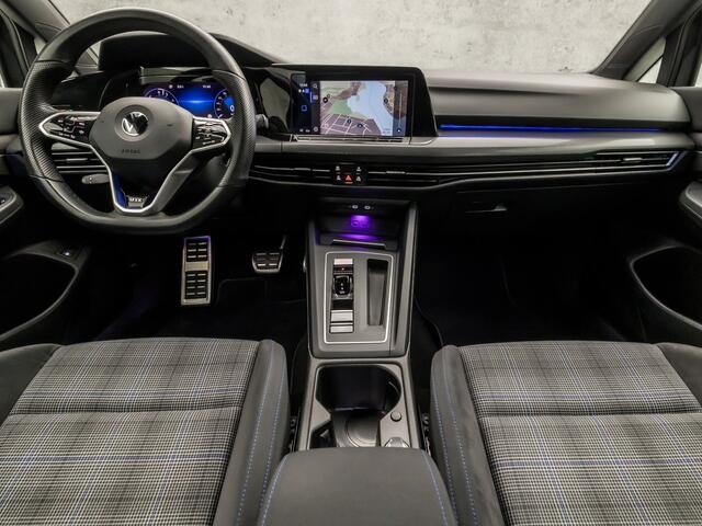 Volkswagen GOLF 1.4 eHybrid GTE 245Pk Automaat (APPLE CARPLAY, GROOT NAVI, GETINT GLAS, KEYLESS, SPORTSTOELEN, PARKEERSENSOREN, SFEERVERLICHTING, CRUISE, NIEUWSTAAT)