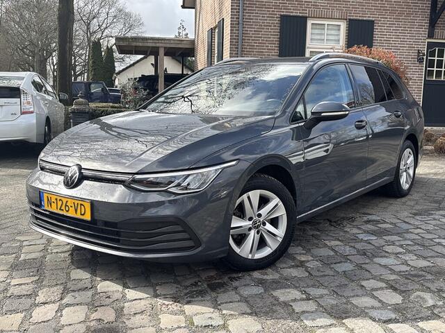 Volkswagen GOLF Variant 1.0 eTSI Life autom ecc,navi,chroom,dglass