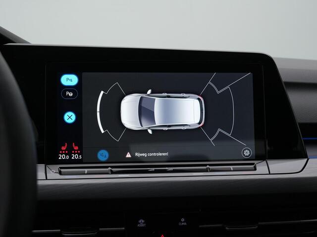 Volkswagen GOLF 1.5 eTSI 150 pk DSG Style | Trekhaak | Geheugen-/massagestoel | Stuur-/stoelverwarming | Adaptive Cruise | Side Assist