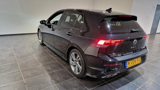 Volkswagen GOLF 1.5 eTSI R-Line | Apple Carplay/Android Auto | LED koplampen |