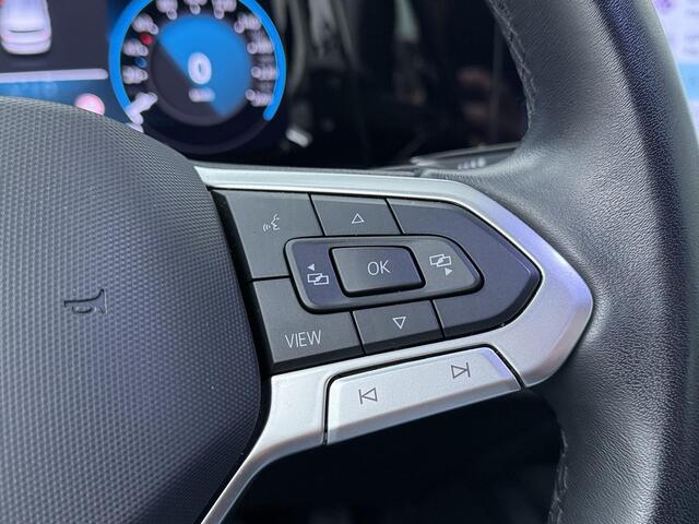 Volkswagen GOLF 1.0 eTSI Life | 110 PK | Automaat | Adaptive cruise control | Achteruitrijcamera | Apple Carplay/Android Auto |